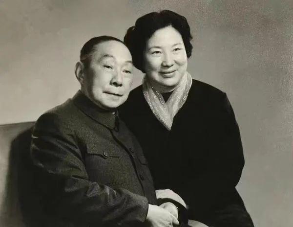 今天是俞振飞先生诞辰120周年纪念日.